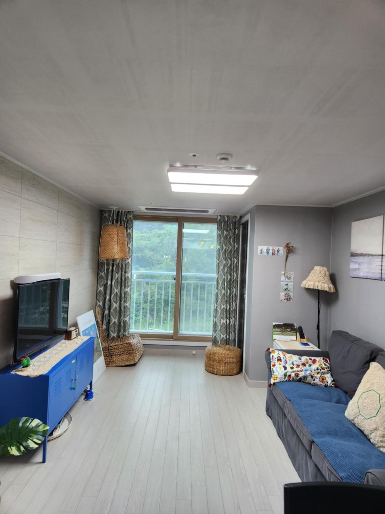 Gangneung Solhyang Hue House Apartment Exterior photo